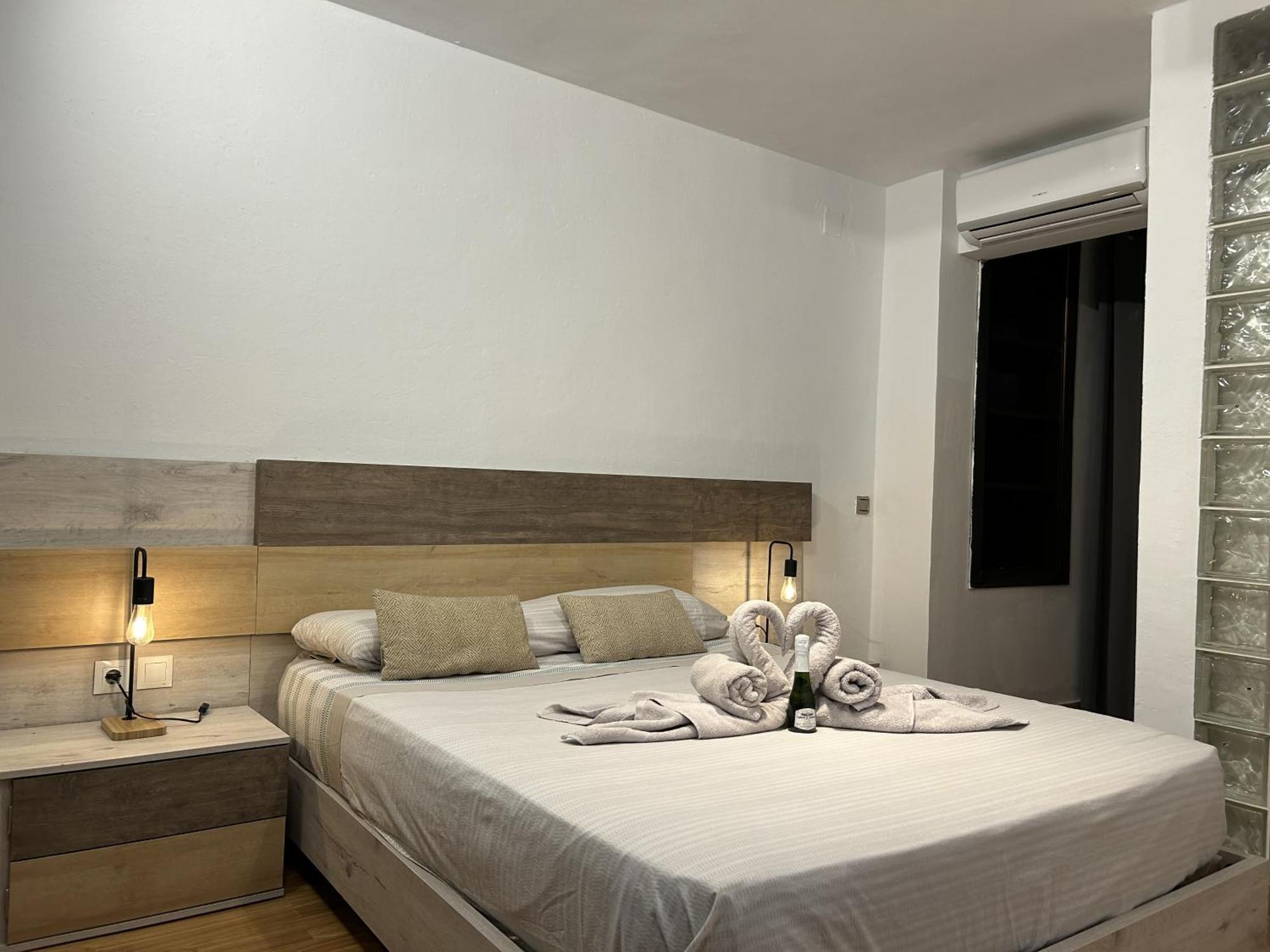 הואלבה Lujo A Tu Alcance Con Spa Y Garaje Pleno Centro מראה חיצוני תמונה