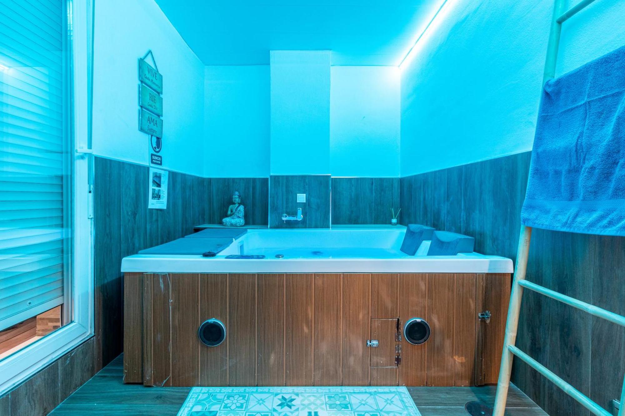 הואלבה Lujo A Tu Alcance Con Spa Y Garaje Pleno Centro מראה חיצוני תמונה